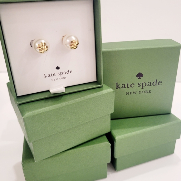 kate spade Jewelry - Kate Spade Gold and Pearl Stud Earrings
